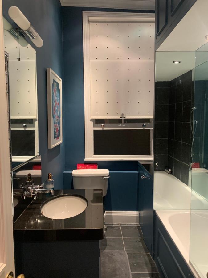 Charming And Full Of Character Appartement Londen Buitenkant foto