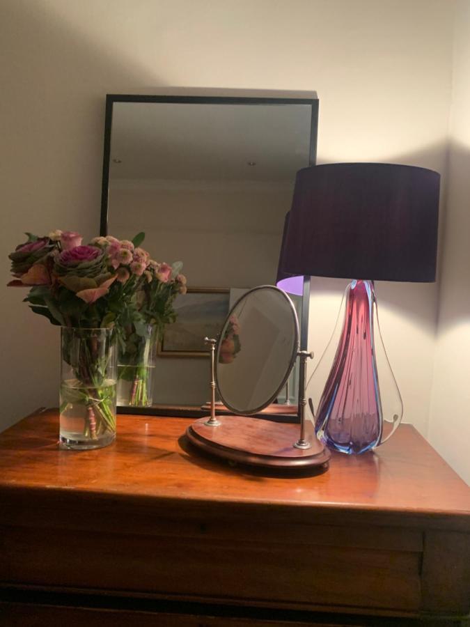 Charming And Full Of Character Appartement Londen Buitenkant foto