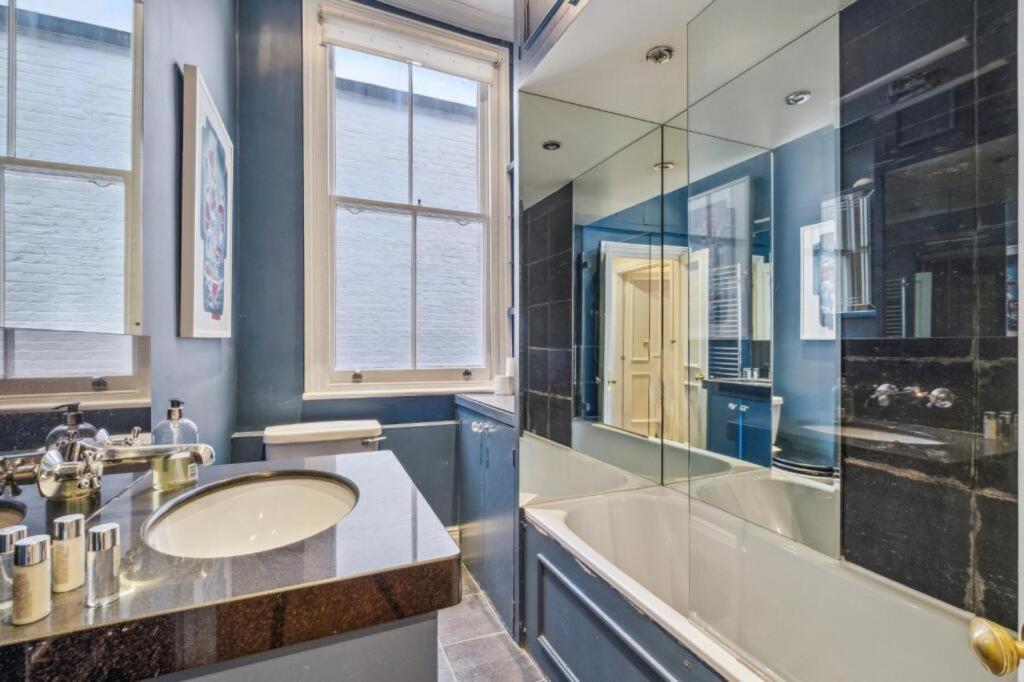 Charming And Full Of Character Appartement Londen Buitenkant foto